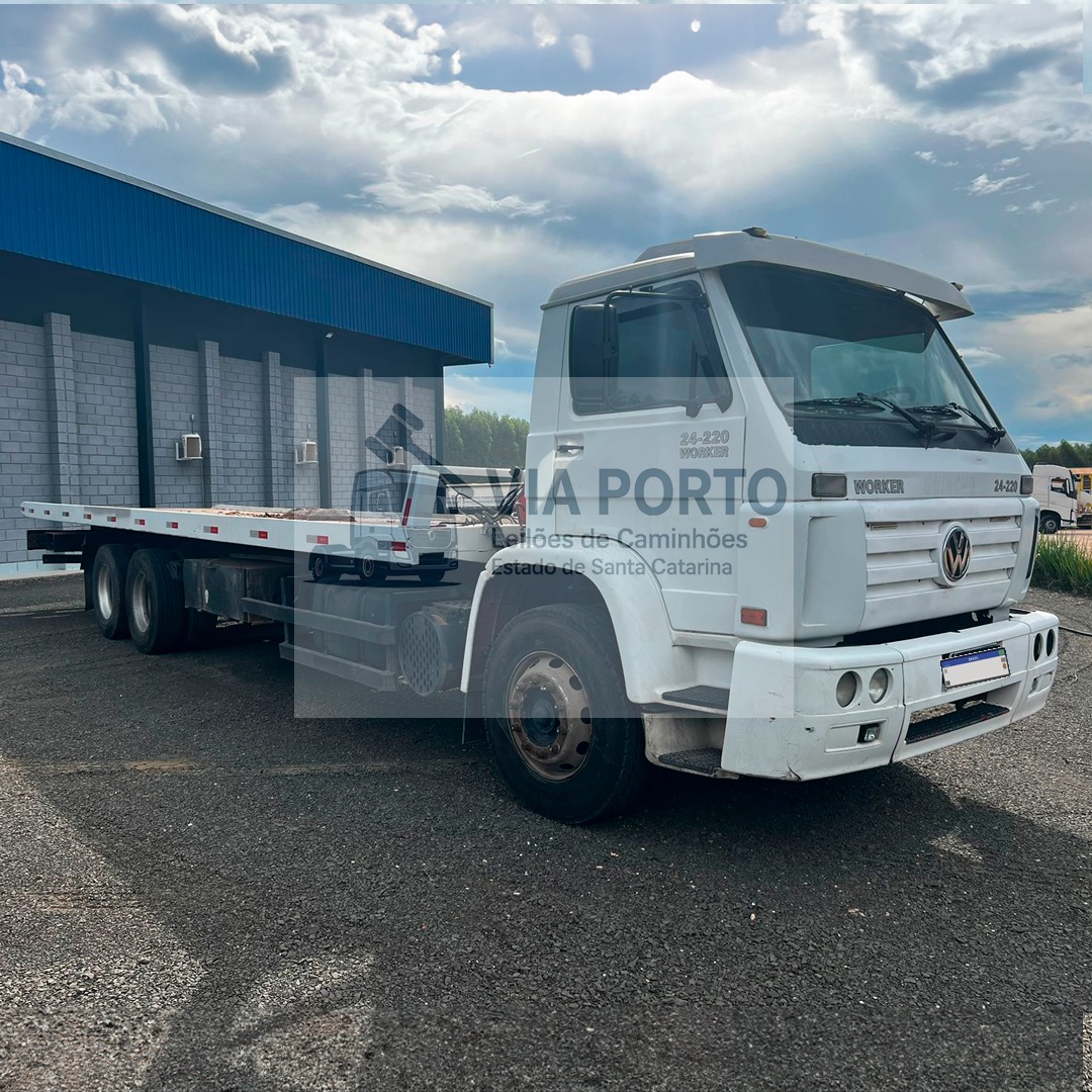 Volkswagen 24-220 Worker 6x2 09/09