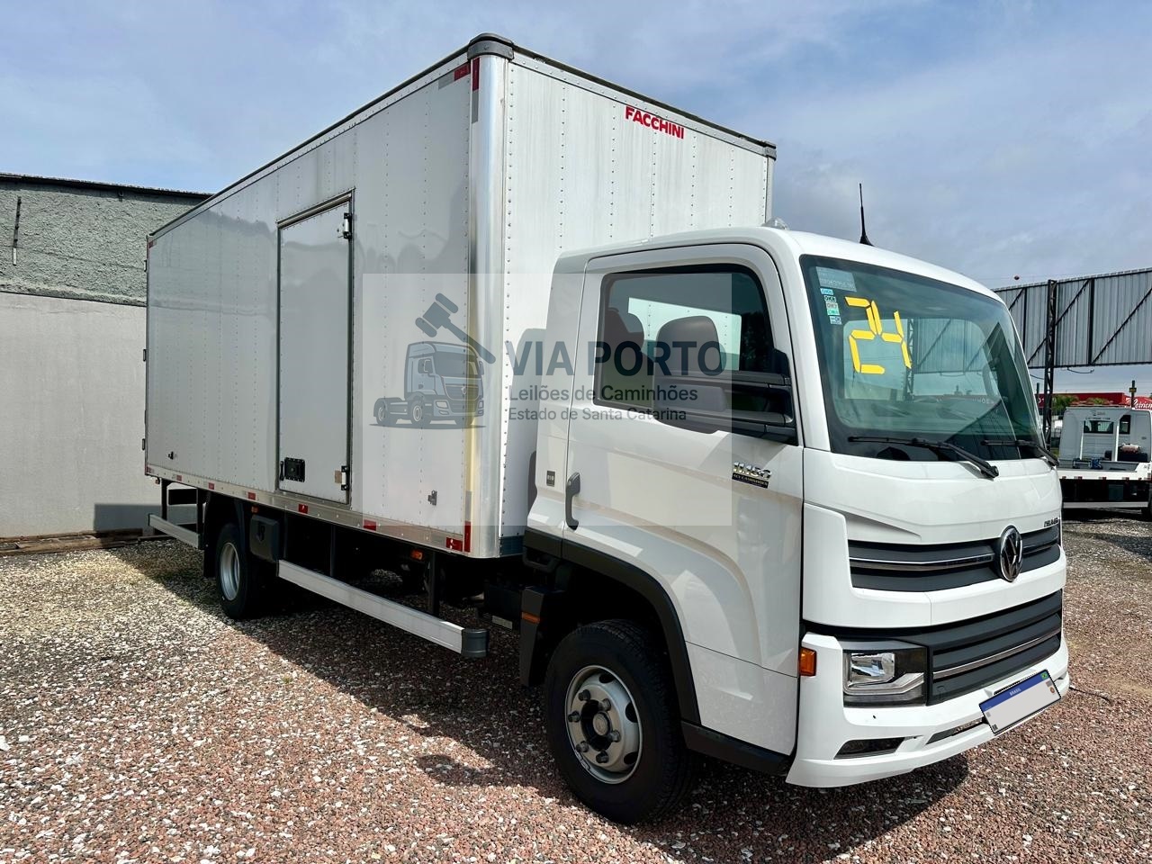 Volkswagen 11.180 24/24