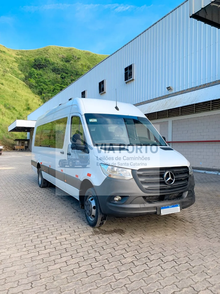 MERCEDES-BENZ SPRINTER 516 CDI 4x2 19/19